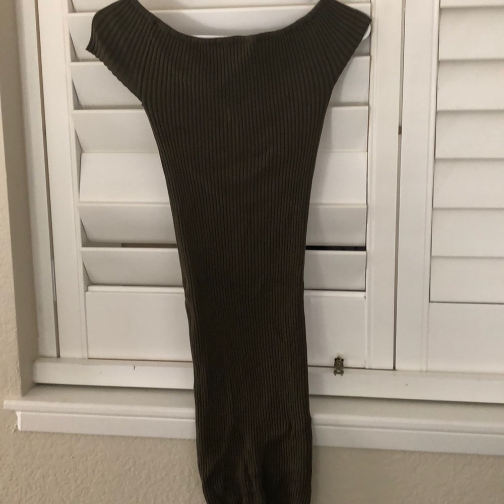 Stretchy midi dress